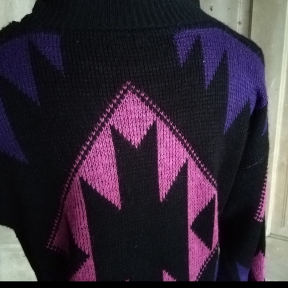 Vintage Black Aztec Sweater - Picture 3 of 7